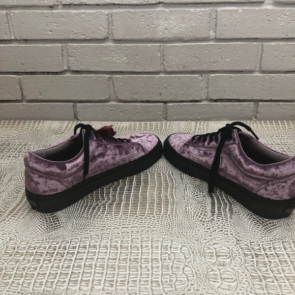 Vans Old Skool Sneakers in Purple Velvet - Picture 6 of 8